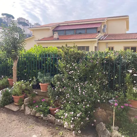 Holiday home Casa Lumina *